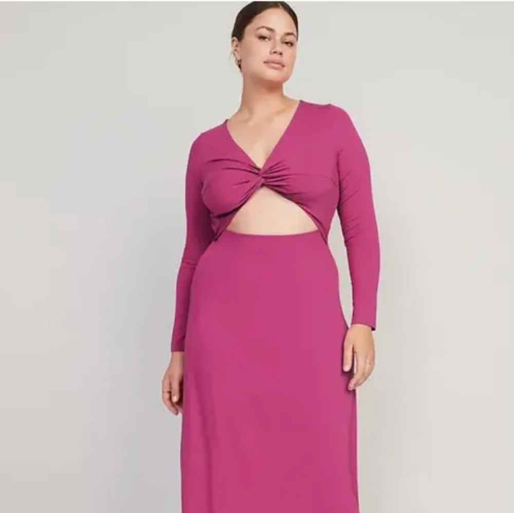 Women's Old Navy Fit & Flare Twist-Front Cutout Midi Dress Raspberry Tart